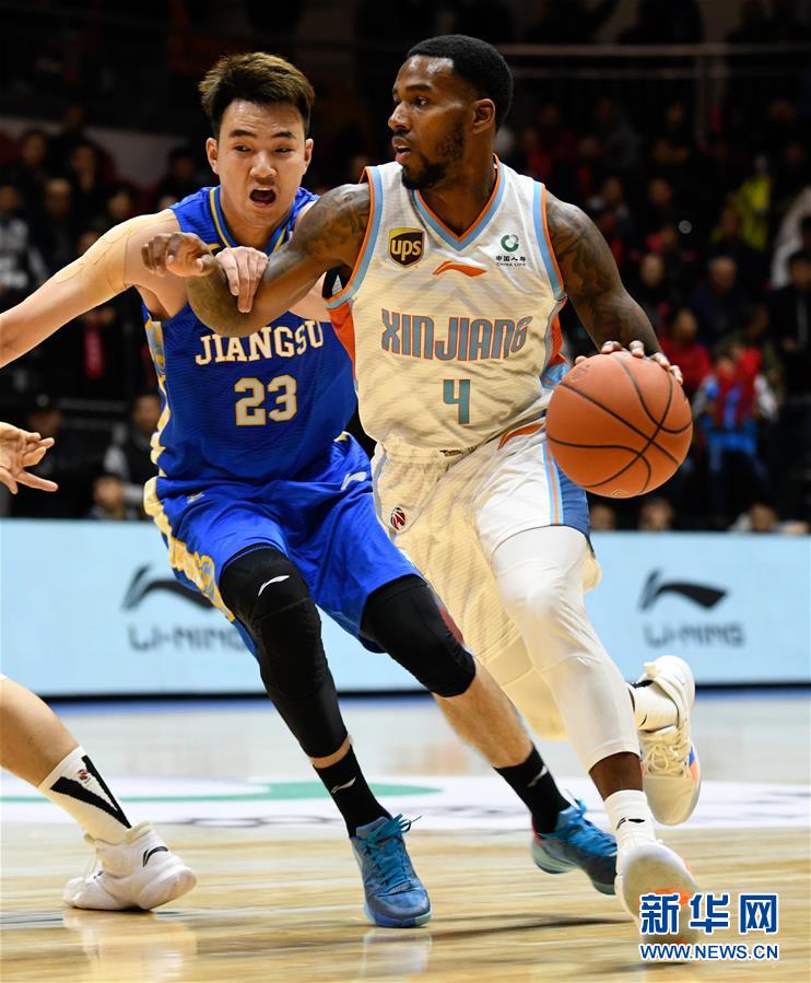 包含新疆广汇发布备战花絮，关键时刻完成体检，意甲任务艰巨，身体对抗强度拉满的词条